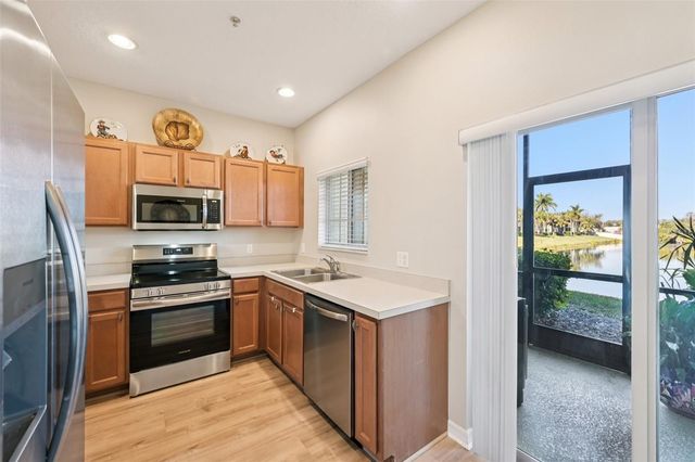 3715 45TH TERRACE W 103, Bradenton, FL 34210