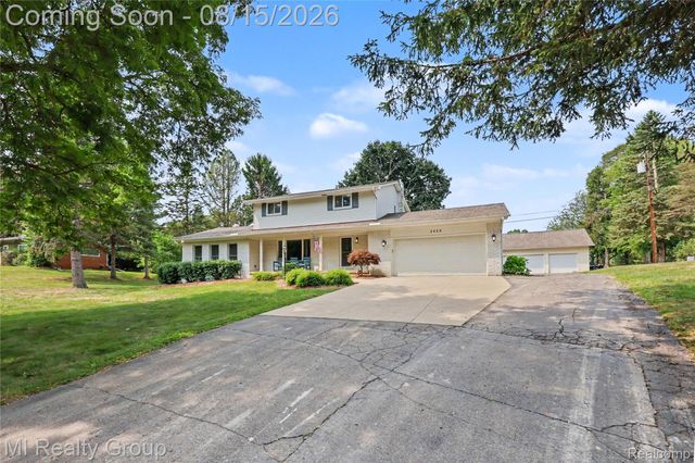 3426 Hadden Road, Oakland Charter Township, MI 48306