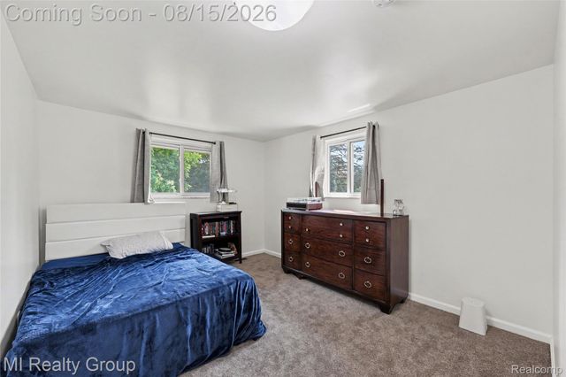 3426 Hadden Road, Oakland Charter Township, MI 48306