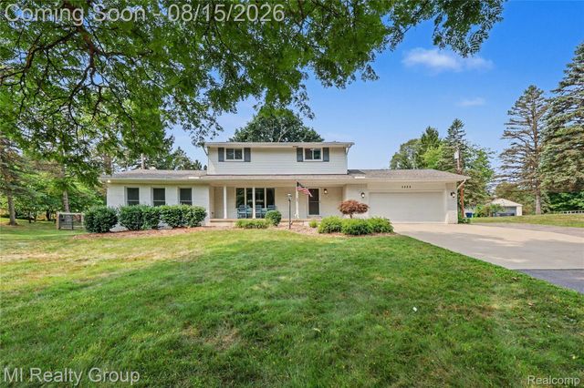 3426 Hadden Road, Oakland Charter Township, MI 48306