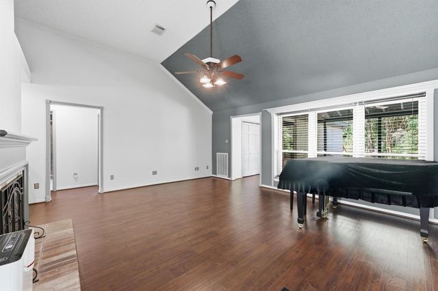 510 Moggy Court, Spring, TX 77388