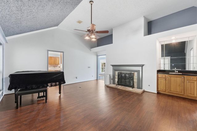 510 Moggy Court, Spring, TX 77388