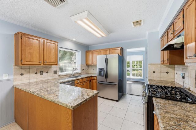 510 Moggy Court, Spring, TX 77388