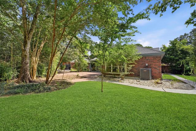 510 Moggy Court, Spring, TX 77388