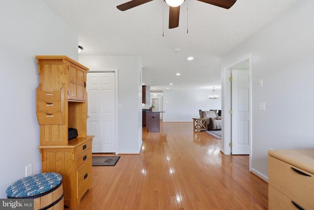 110 SUMMERS LN, New Market, VA 22844