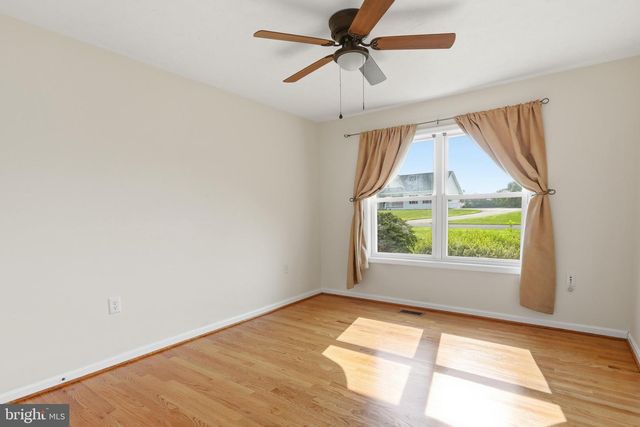 110 SUMMERS LN, New Market, VA 22844