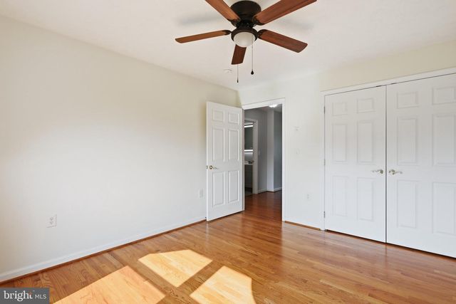 110 SUMMERS LN, New Market, VA 22844