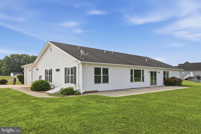 110 SUMMERS LN, New Market, VA 22844