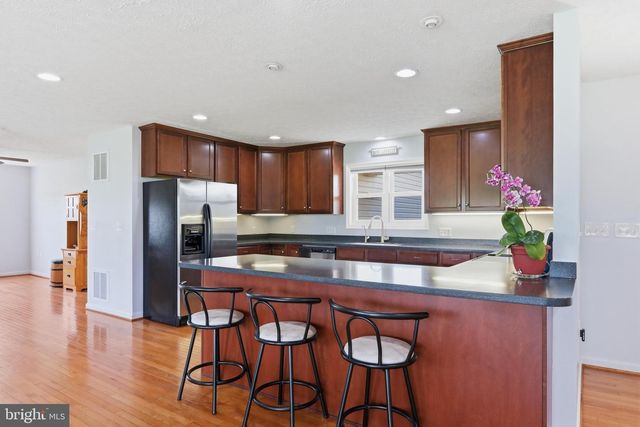 110 SUMMERS LN, New Market, VA 22844