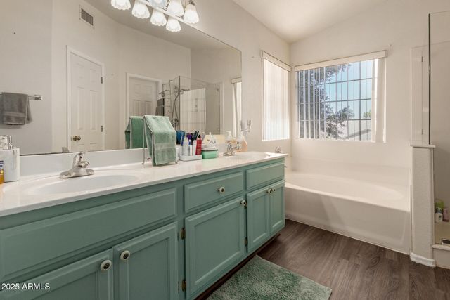 1921 E MARQUETTE Drive, Gilbert, AZ 85234