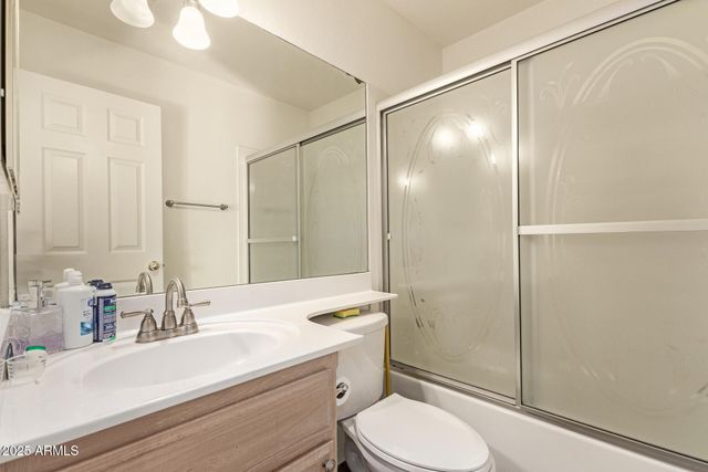 1921 E MARQUETTE Drive, Gilbert, AZ 85234