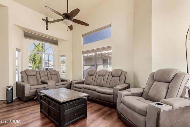 1921 E MARQUETTE Drive, Gilbert, AZ 85234
