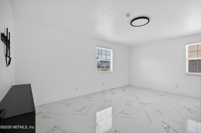 1166 CATHCART Street, Jacksonville, FL 32211