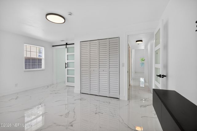 1166 CATHCART Street, Jacksonville, FL 32211