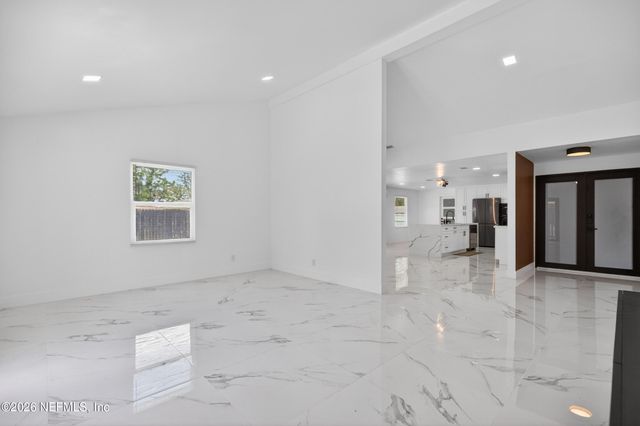 1166 CATHCART Street, Jacksonville, FL 32211