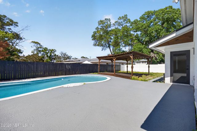 1166 CATHCART Street, Jacksonville, FL 32211