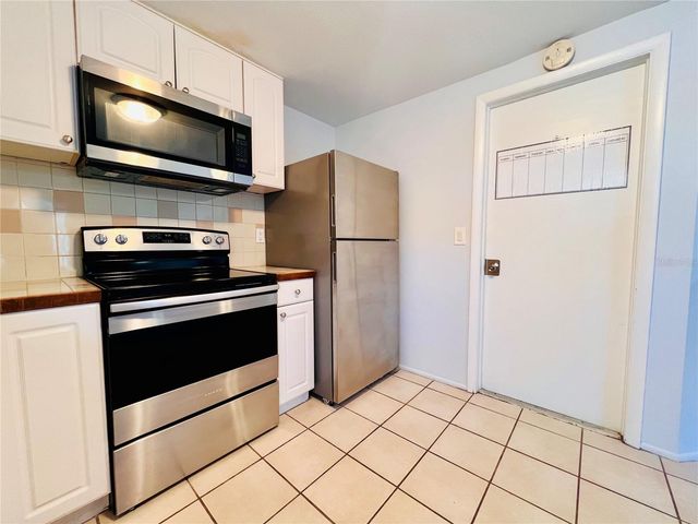 402 BELVIDERE ROAD, Englewood, FL 34223