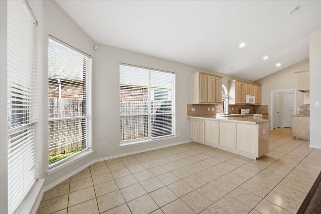 3023 Stallion Crossing, Irving, TX 75060