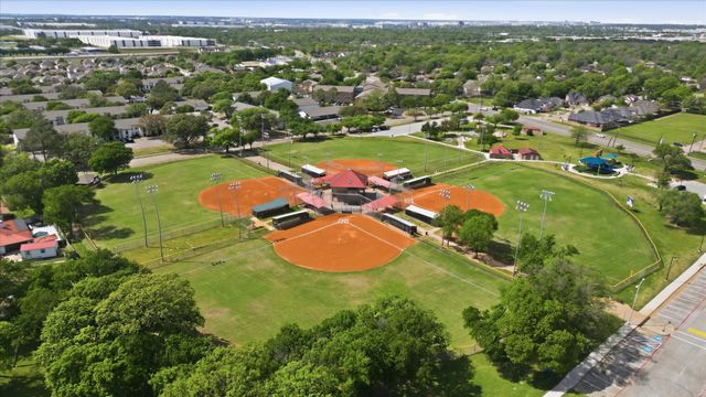 3023 Stallion Crossing, Irving, TX 75060