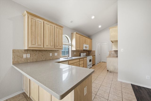 3023 Stallion Crossing, Irving, TX 75060