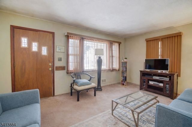 128 Runyon Ave, Franklin Twp., NJ 08873