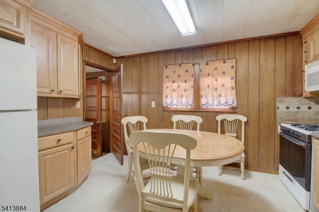 128 Runyon Ave, Franklin Twp., NJ 08873