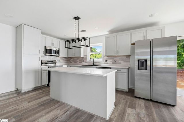 704 Laurel Street, Honea Path, SC 29654