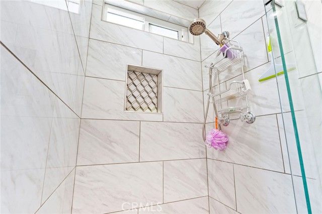 14870 Hubbard, Sylmar (los Angeles), CA 91342