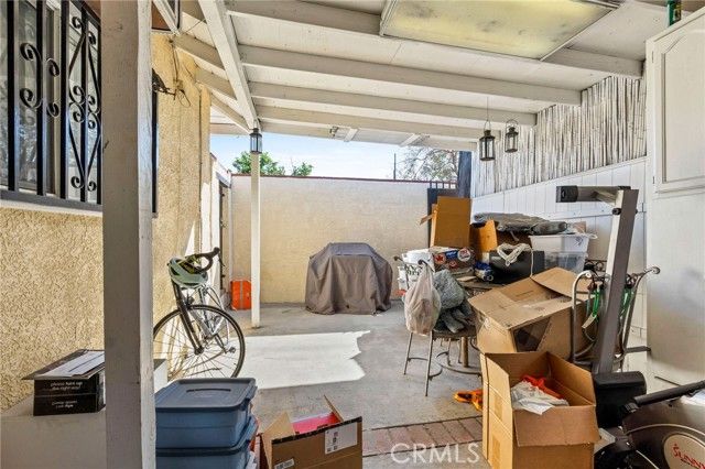 14870 Hubbard, Sylmar (los Angeles), CA 91342