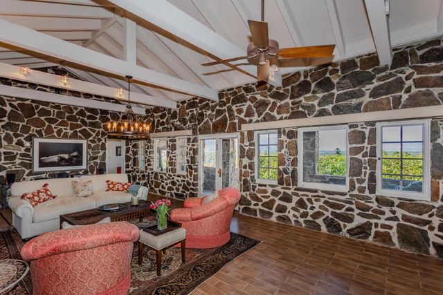 2350 S Araby Drive, Palm Springs, CA 92264