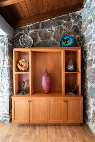 2350 S Araby Drive, Palm Springs, CA 92264