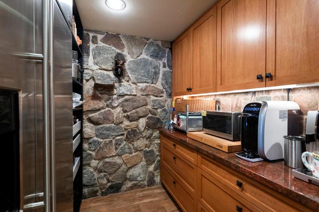 2350 S Araby Drive, Palm Springs, CA 92264