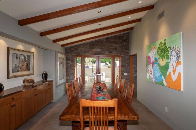 2350 S Araby Drive, Palm Springs, CA 92264