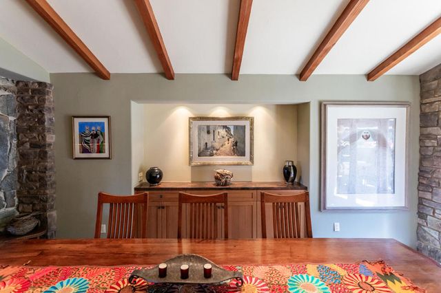 2350 S Araby Drive, Palm Springs, CA 92264