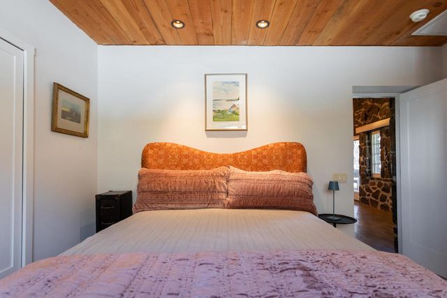 2350 S Araby Drive, Palm Springs, CA 92264