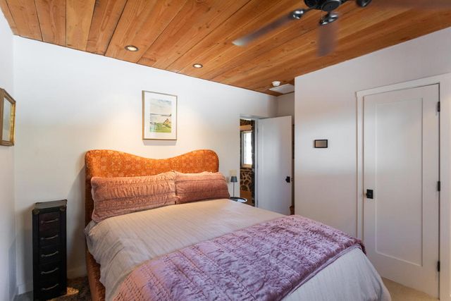 2350 S Araby Drive, Palm Springs, CA 92264