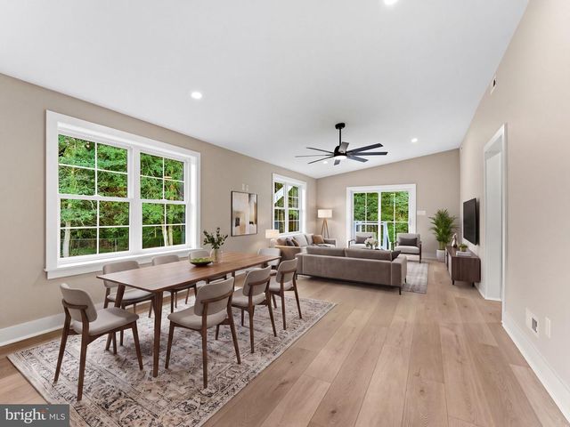 205 E MERCHANT ST, Audubon, NJ 08106