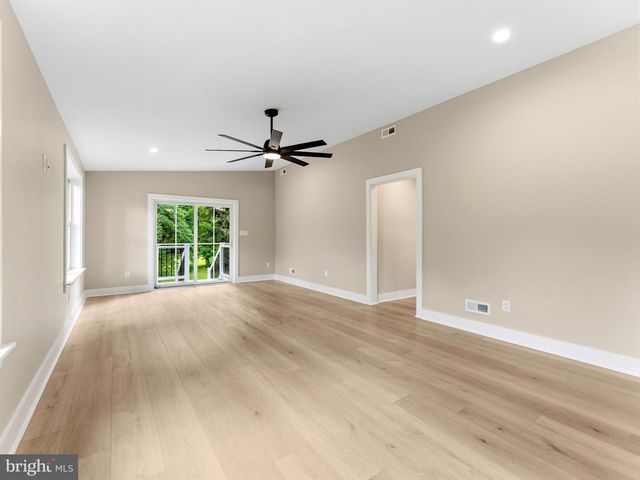 205 E MERCHANT ST, Audubon, NJ 08106