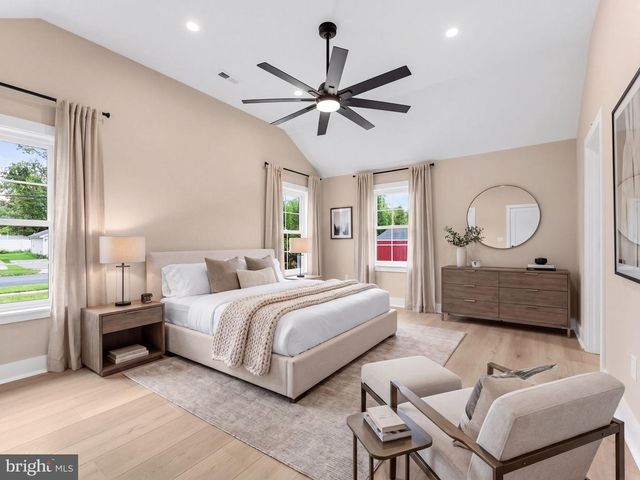 205 E MERCHANT ST, Audubon, NJ 08106