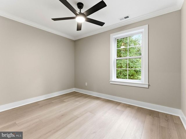 205 E MERCHANT ST, Audubon, NJ 08106