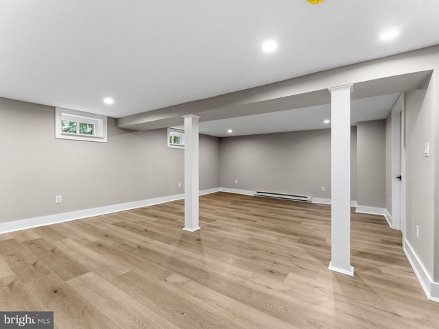 205 E MERCHANT ST, Audubon, NJ 08106