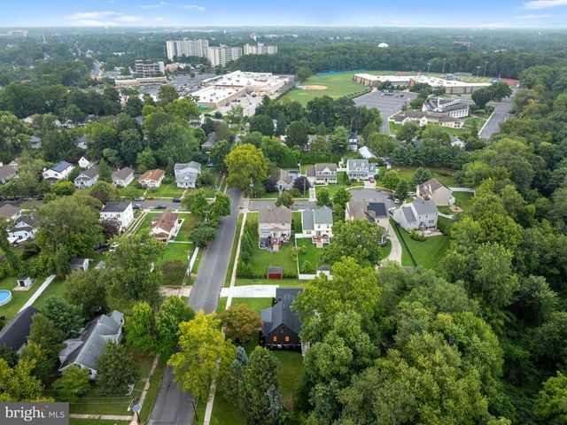 205 E MERCHANT ST, Audubon, NJ 08106