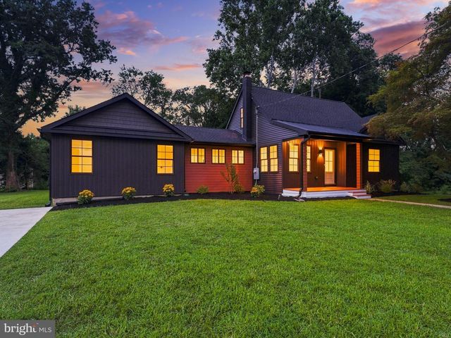 205 E MERCHANT ST, Audubon, NJ 08106