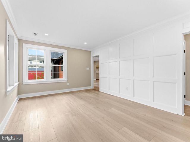 205 E MERCHANT ST, Audubon, NJ 08106