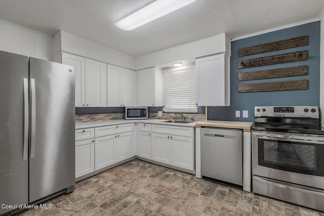 727 E Crown Ave, Spokane, WA 99207