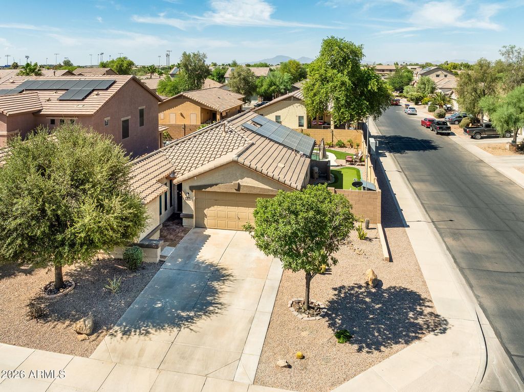 41701 W AVELLA Drive, Maricopa, AZ 85138