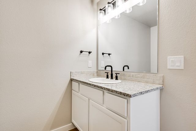 6210 Appaloosa Ln, Odessa, TX 79765