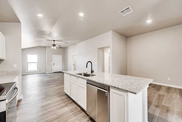 6210 Appaloosa Ln, Odessa, TX 79765