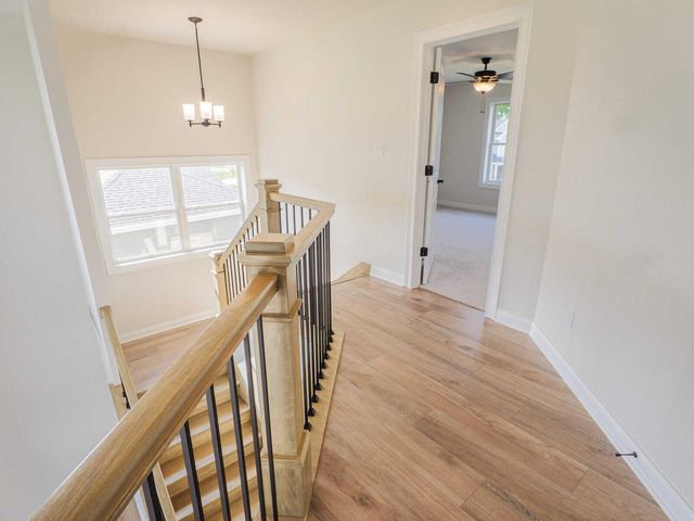 1759 Trailbrook Drive, Valparaiso, IN 46383