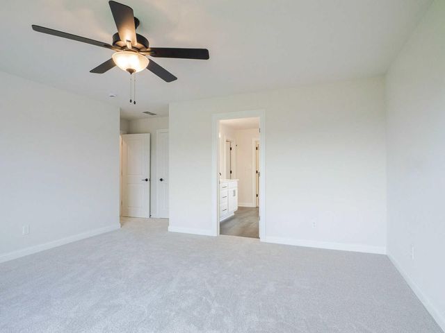 1759 Trailbrook Drive, Valparaiso, IN 46383